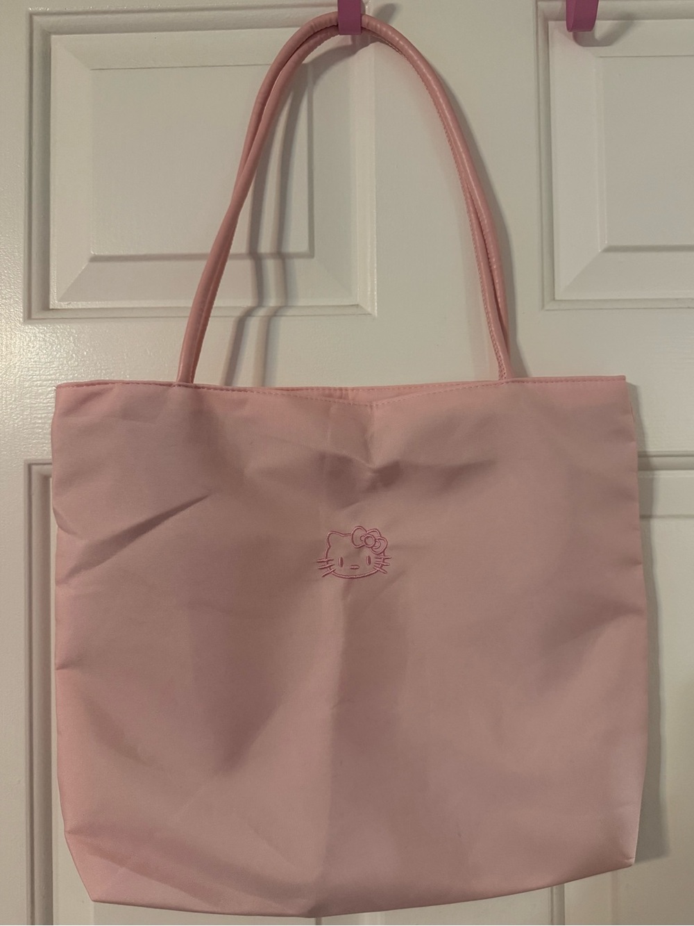 🆕 Nwot Hello Kitty Pink Tote with Embroidered Face